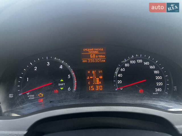 Белый Тойота Авенсис, объемом двигателя 2 л и пробегом 330 тыс. км за 9000 $, фото 7 на Automoto.ua