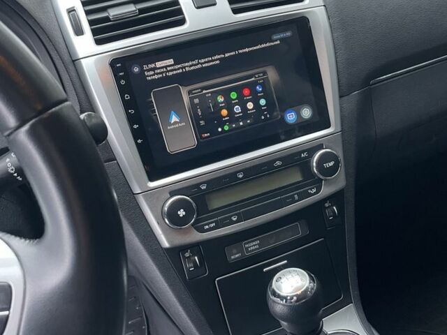 Білий Тойота Авенсіс, об'ємом двигуна 2 л та пробігом 272 тис. км за 9950 $, фото 17 на Automoto.ua