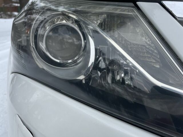 Білий Тойота Авенсіс, об'ємом двигуна 2 л та пробігом 272 тис. км за 9950 $, фото 20 на Automoto.ua