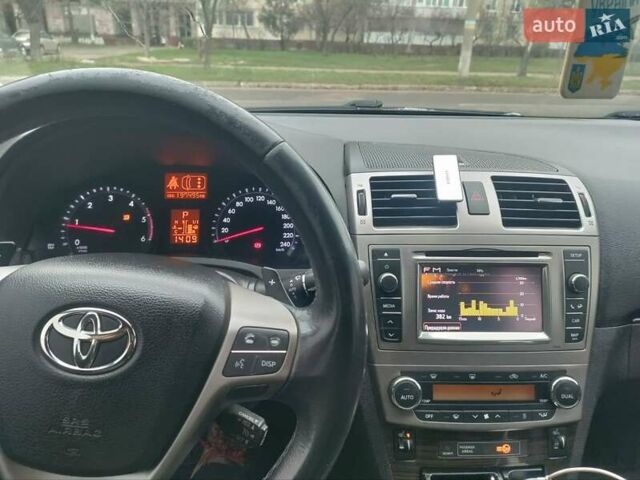 Белый Тойота Авенсис, объемом двигателя 2.23 л и пробегом 197 тыс. км за 10000 $, фото 13 на Automoto.ua