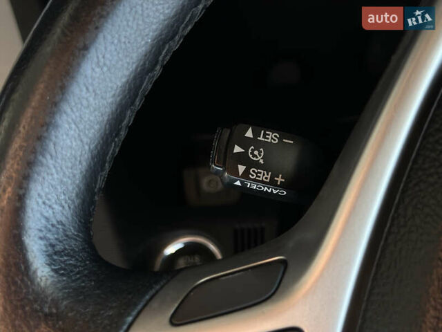 Белый Тойота Авенсис, объемом двигателя 2 л и пробегом 340 тыс. км за 11600 $, фото 37 на Automoto.ua