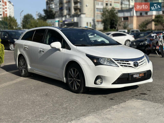 Белый Тойота Авенсис, объемом двигателя 2 л и пробегом 340 тыс. км за 11600 $, фото 5 на Automoto.ua