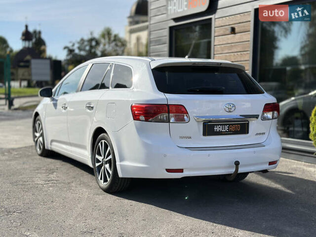 Белый Тойота Авенсис, объемом двигателя 2 л и пробегом 340 тыс. км за 11600 $, фото 10 на Automoto.ua