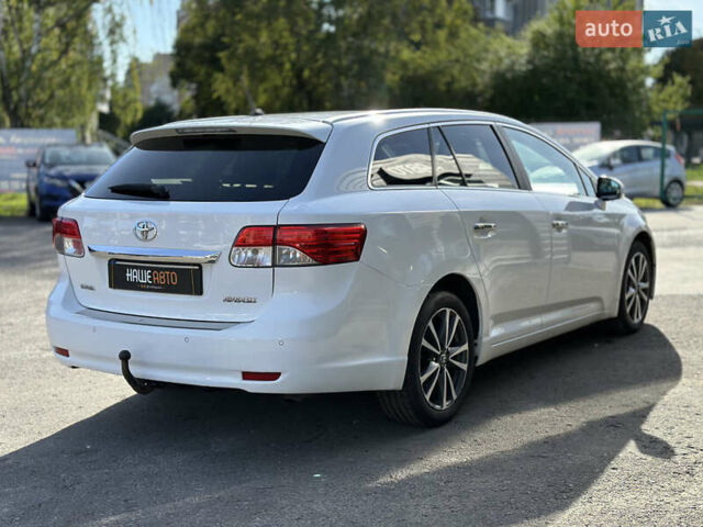 Белый Тойота Авенсис, объемом двигателя 2 л и пробегом 340 тыс. км за 11600 $, фото 16 на Automoto.ua