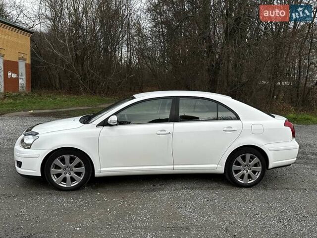 Белый Тойота Авенсис, объемом двигателя 2 л и пробегом 308 тыс. км за 5750 $, фото 7 на Automoto.ua