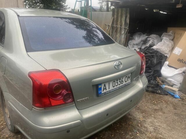 Бежевый Тойота Авенсис, объемом двигателя 1.8 л и пробегом 232 тыс. км за 4500 $, фото 1 на Automoto.ua