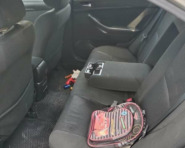 Бежевий Тойота Авенсіс, об'ємом двигуна 2 л та пробігом 280 тис. км за 4300 $, фото 17 на Automoto.ua