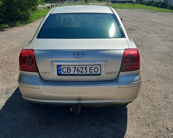 Бежевий Тойота Авенсіс, об'ємом двигуна 1.8 л та пробігом 280 тис. км за 4300 $, фото 1 на Automoto.ua