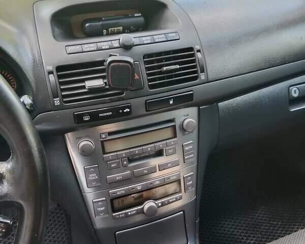 Бежевий Тойота Авенсіс, об'ємом двигуна 2 л та пробігом 280 тис. км за 4300 $, фото 14 на Automoto.ua