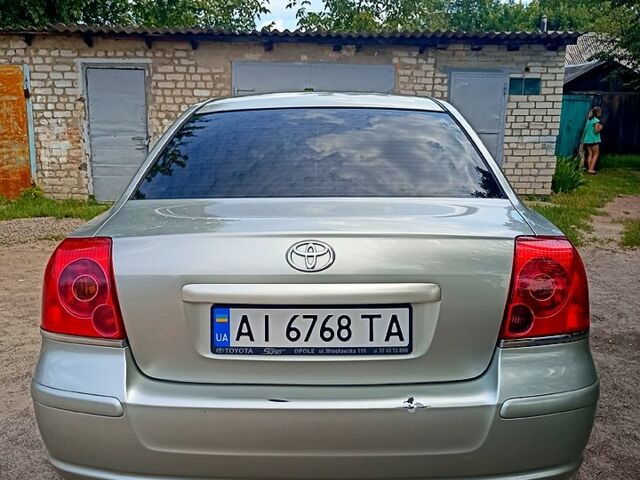 Бежевый Тойота Авенсис, объемом двигателя 2 л и пробегом 128 тыс. км за 5300 $, фото 3 на Automoto.ua