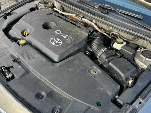 Бежевый Тойота Авенсис, объемом двигателя 2.2 л и пробегом 234 тыс. км за 6400 $, фото 6 на Automoto.ua