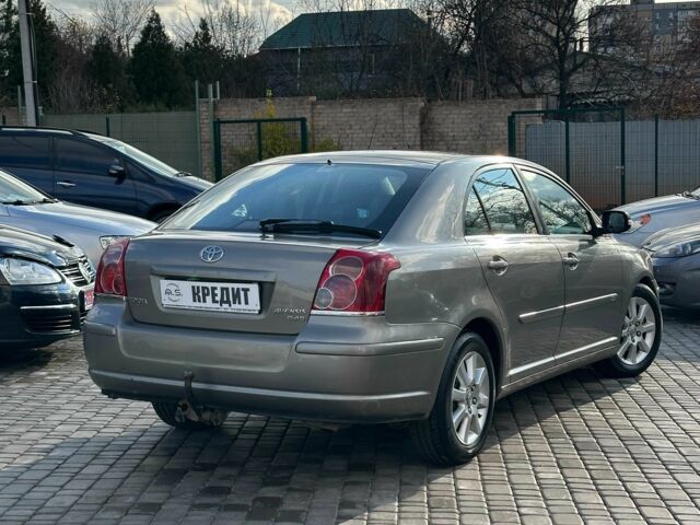 Бежевый Тойота Авенсис, объемом двигателя 2.2 л и пробегом 234 тыс. км за 6400 $, фото 2 на Automoto.ua