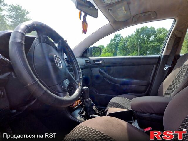 Бежевый Тойота Авенсис, объемом двигателя 1.8 л и пробегом 350 тыс. км за 5000 $, фото 7 на Automoto.ua