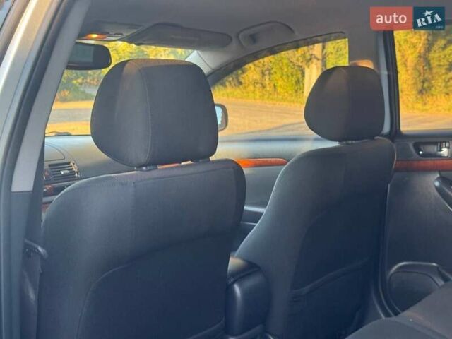 Бежевий Тойота Авенсіс, об'ємом двигуна 1.8 л та пробігом 170 тис. км за 6500 $, фото 31 на Automoto.ua