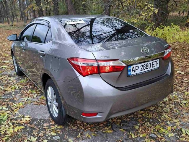 Бежевый Тойота Авенсис, объемом двигателя 1.3 л и пробегом 213 тыс. км за 11000 $, фото 5 на Automoto.ua