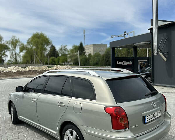 Бежевый Тойота Авенсис, объемом двигателя 2 л и пробегом 305 тыс. км за 5599 $, фото 4 на Automoto.ua
