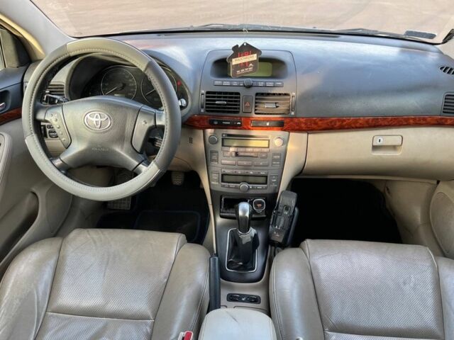 Бежевый Тойота Авенсис, объемом двигателя 2 л и пробегом 1 тыс. км за 2700 $, фото 8 на Automoto.ua