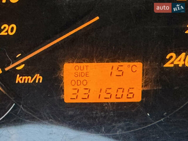 Бежевый Тойота Авенсис, объемом двигателя 2 л и пробегом 331 тыс. км за 5200 $, фото 14 на Automoto.ua