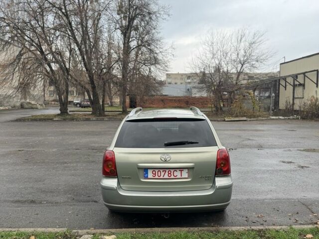 Бежевый Тойота Авенсис, объемом двигателя 0 л и пробегом 250 тыс. км за 3150 $, фото 6 на Automoto.ua