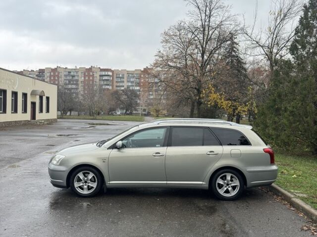 Бежевый Тойота Авенсис, объемом двигателя 0 л и пробегом 250 тыс. км за 3150 $, фото 8 на Automoto.ua