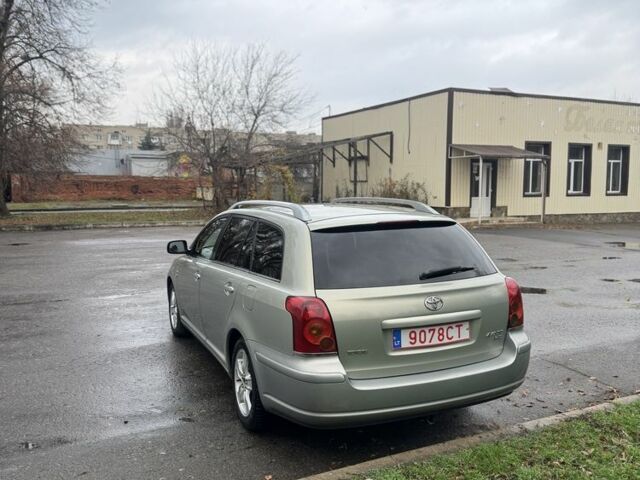 Бежевый Тойота Авенсис, объемом двигателя 0 л и пробегом 250 тыс. км за 3150 $, фото 7 на Automoto.ua