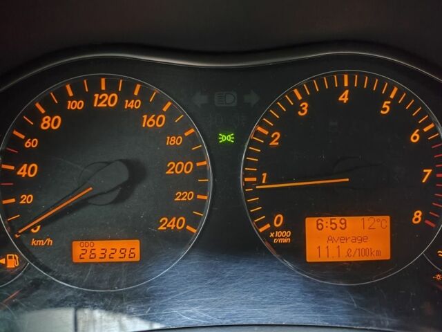 Бежевый Тойота Авенсис, объемом двигателя 2 л и пробегом 263 тыс. км за 6500 $, фото 10 на Automoto.ua