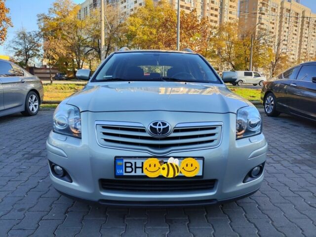 Бежевый Тойота Авенсис, объемом двигателя 2 л и пробегом 263 тыс. км за 6500 $, фото 4 на Automoto.ua