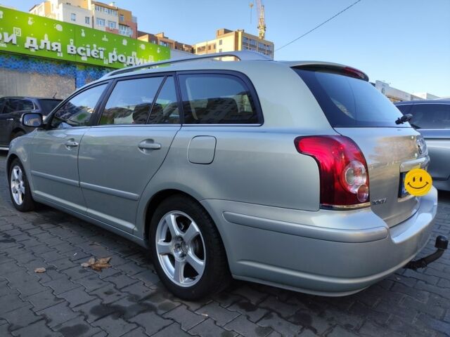 Бежевый Тойота Авенсис, объемом двигателя 2 л и пробегом 263 тыс. км за 6500 $, фото 3 на Automoto.ua