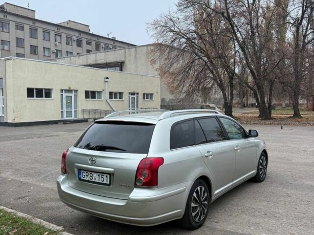 Бежевый Тойота Авенсис, объемом двигателя 2.2 л и пробегом 250 тыс. км за 3350 $, фото 4 на Automoto.ua