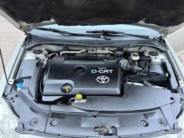 Бежевый Тойота Авенсис, объемом двигателя 2.2 л и пробегом 250 тыс. км за 3350 $, фото 21 на Automoto.ua