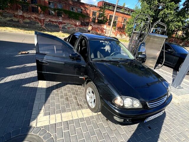 Черный Тойота Авенсис, объемом двигателя 2 л и пробегом 0 тыс. км за 3800 $, фото 4 на Automoto.ua