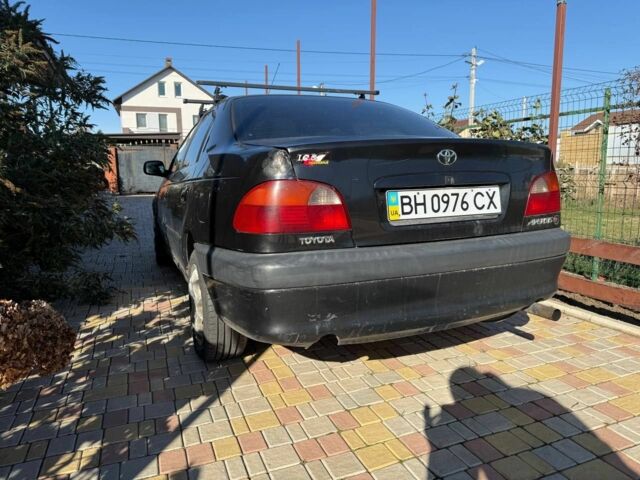 Черный Тойота Авенсис, объемом двигателя 1.8 л и пробегом 400 тыс. км за 2599 $, фото 4 на Automoto.ua