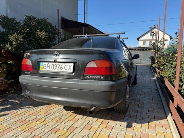 Черный Тойота Авенсис, объемом двигателя 1.8 л и пробегом 400 тыс. км за 2599 $, фото 5 на Automoto.ua