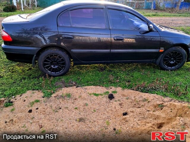 Черный Тойота Авенсис, объемом двигателя 1.8 л и пробегом 0 тыс. км за 3800 $, фото 3 на Automoto.ua