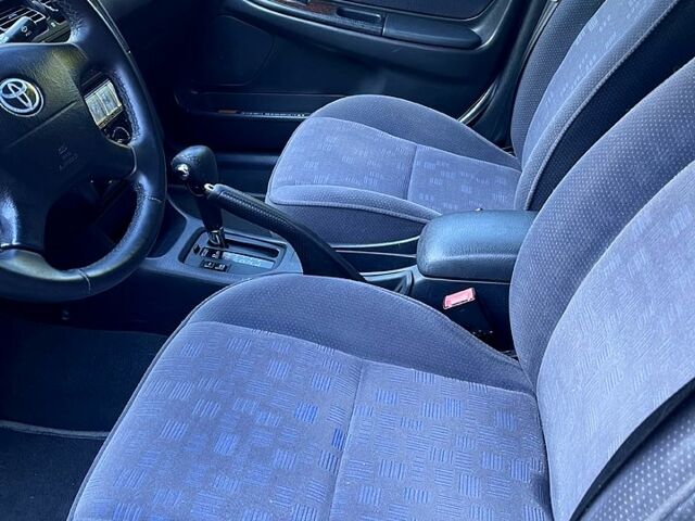 Черный Тойота Авенсис, объемом двигателя 2 л и пробегом 290 тыс. км за 2500 $, фото 12 на Automoto.ua