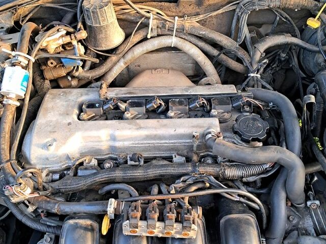 Черный Тойота Авенсис, объемом двигателя 1.8 л и пробегом 0 тыс. км за 3800 $, фото 6 на Automoto.ua