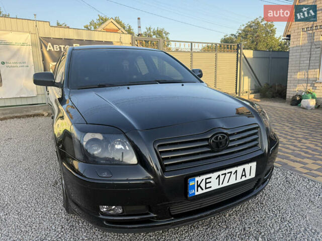 Черный Тойота Авенсис, объемом двигателя 2 л и пробегом 230 тыс. км за 4999 $, фото 10 на Automoto.ua