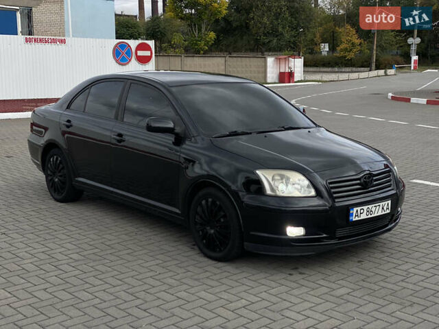 Черный Тойота Авенсис, объемом двигателя 2 л и пробегом 400 тыс. км за 5899 $, фото 3 на Automoto.ua