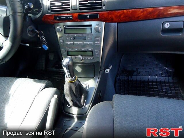 Черный Тойота Авенсис, объемом двигателя 18 л и пробегом 111 тыс. км за 6100 $, фото 11 на Automoto.ua