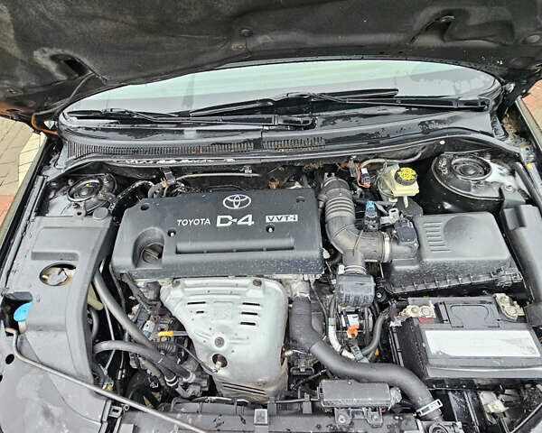Чорний Тойота Авенсіс, об'ємом двигуна 2 л та пробігом 264 тис. км за 4400 $, фото 6 на Automoto.ua