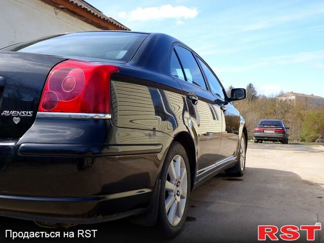 Черный Тойота Авенсис, объемом двигателя 18 л и пробегом 111 тыс. км за 6100 $, фото 12 на Automoto.ua