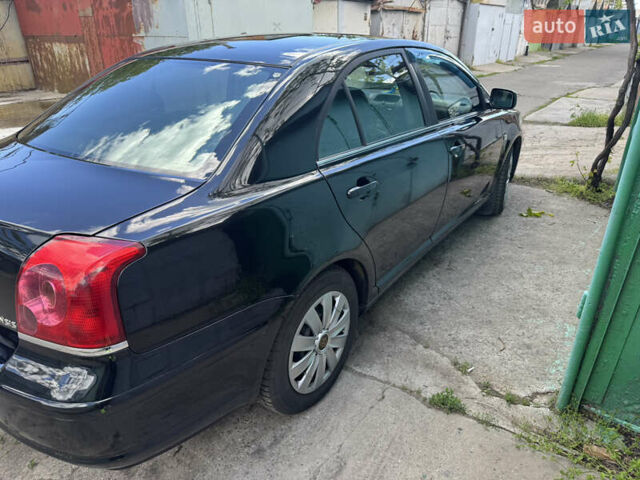 Черный Тойота Авенсис, объемом двигателя 1.8 л и пробегом 278 тыс. км за 5850 $, фото 3 на Automoto.ua