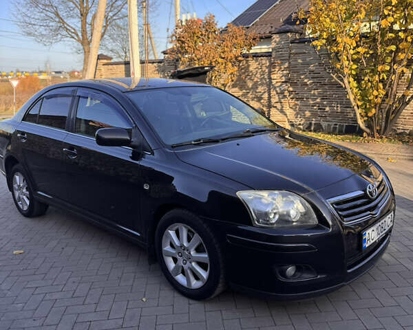 Черный Тойота Авенсис, объемом двигателя 1.8 л и пробегом 273 тыс. км за 5500 $, фото 1 на Automoto.ua