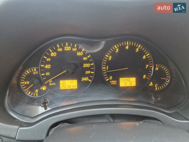 Черный Тойота Авенсис, объемом двигателя 2.36 л и пробегом 225 тыс. км за 5850 $, фото 9 на Automoto.ua