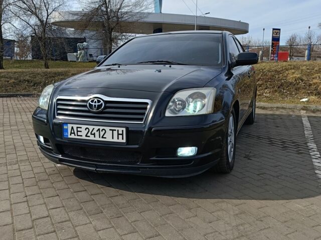 Чорний Тойота Авенсіс, об'ємом двигуна 1.8 л та пробігом 279 тис. км за 6000 $, фото 1 на Automoto.ua