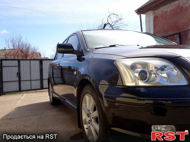Черный Тойота Авенсис, объемом двигателя 18 л и пробегом 111 тыс. км за 6100 $, фото 2 на Automoto.ua