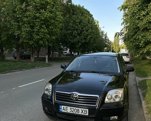 Черный Тойота Авенсис, объемом двигателя 1.79 л и пробегом 183 тыс. км за 6200 $, фото 1 на Automoto.ua