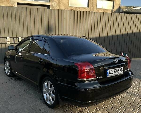 Черный Тойота Авенсис, объемом двигателя 1.79 л и пробегом 183 тыс. км за 6200 $, фото 4 на Automoto.ua