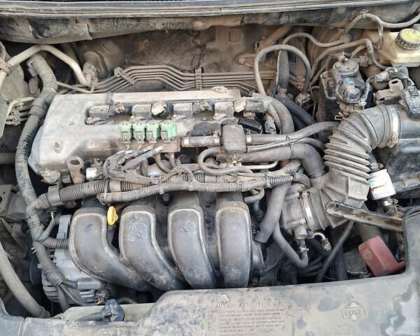 Чорний Тойота Авенсіс, об'ємом двигуна 1.79 л та пробігом 204 тис. км за 6200 $, фото 2 на Automoto.ua