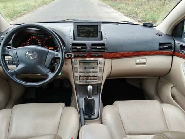 Черный Тойота Авенсис, объемом двигателя 0 л и пробегом 295 тыс. км за 1500 $, фото 8 на Automoto.ua